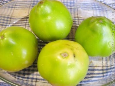 как хранить зеленые помидоры чтобы они покраснели